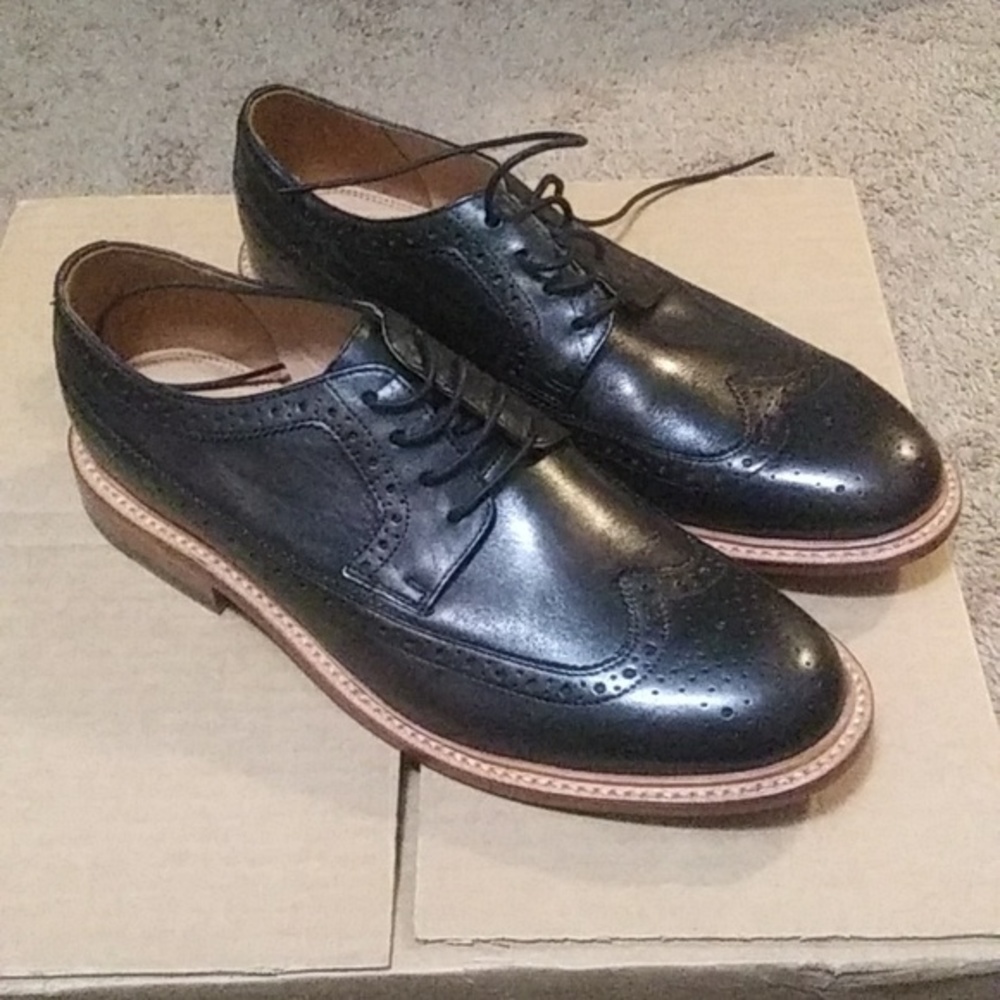 New in Box Bostonian Longwings